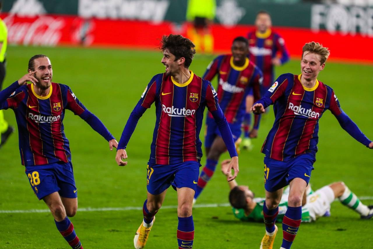 西甲倒计时,巴塞罗那赛前扳平良机,细节引发关注,媒体盛赞,身体对抗强度拉满的简单介绍